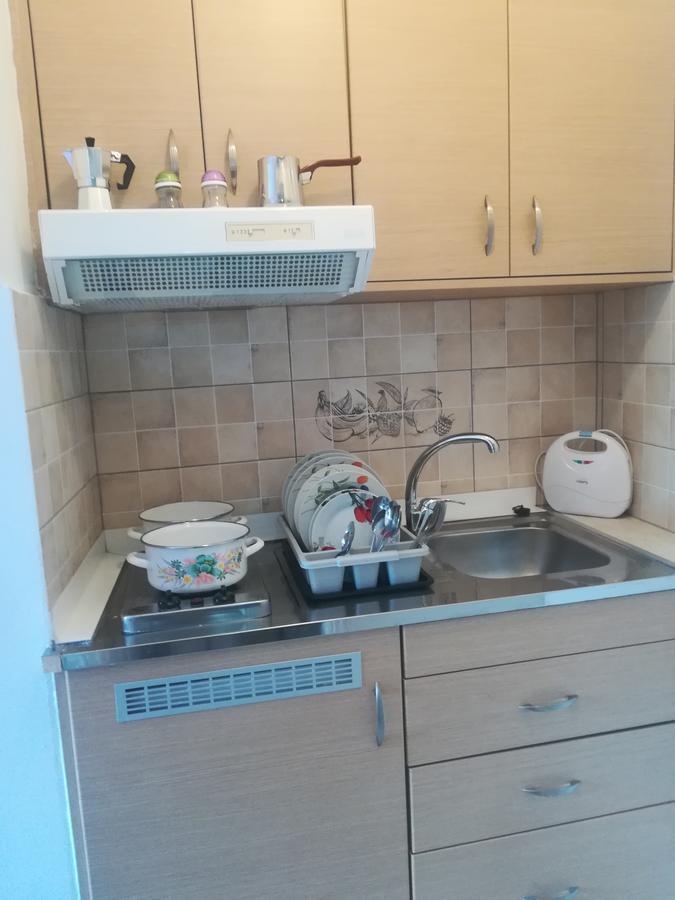Konstantinos Apartments Agia Efimia Extérieur photo